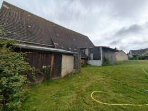 Rückansicht des großen Scheunengebäudes