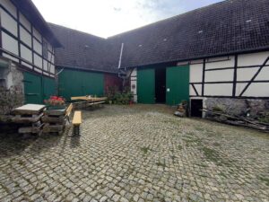 Ansicht des Gebäudekomplexes