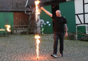 Die Feuershow zum Frühlingsfest 2016 5